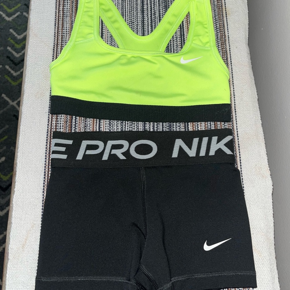 Kids NIKE PRO tank top & shorts